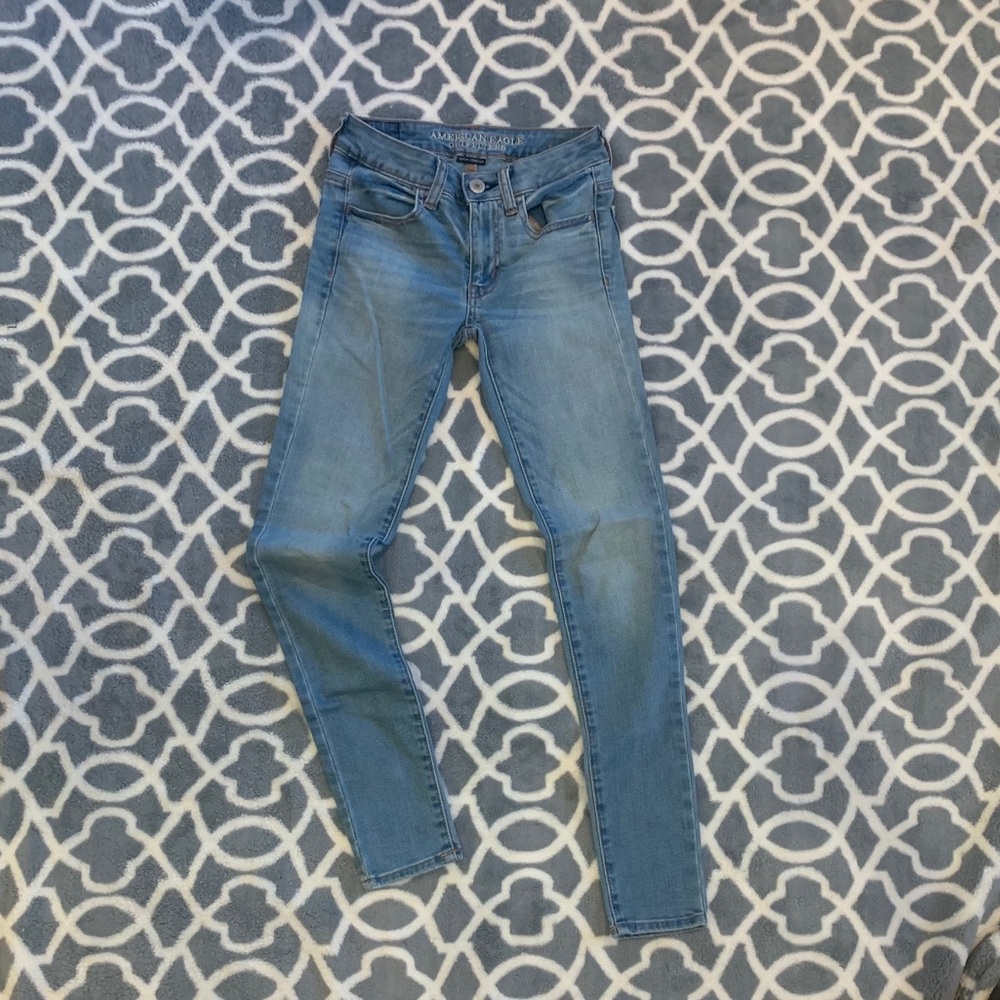 American Eagle skinny jeans